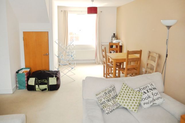 7, PETERBOROUGH photo 3