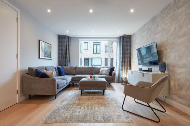 Town house for sale in Florey Terrace, Cambridge