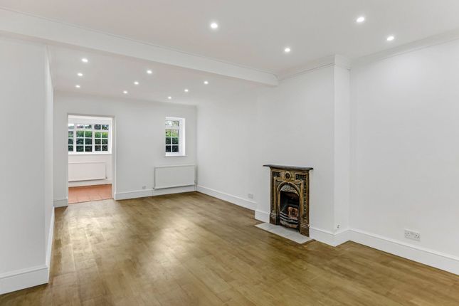128b, Willifield Way, London photo 2