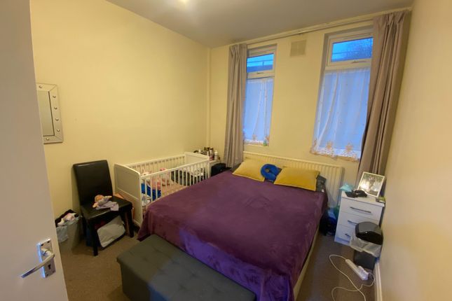 Flat for sale in Ripple Road, Barking