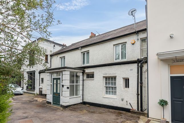 2, Scotswood, Barnet Road, Arkley photo 4