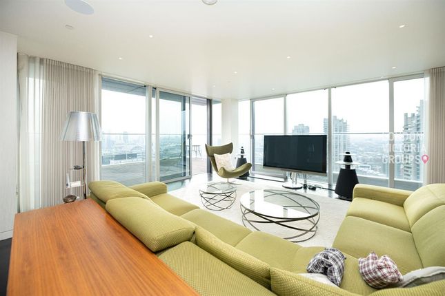 Bedroom flats and apartments to rent in London Zoopla