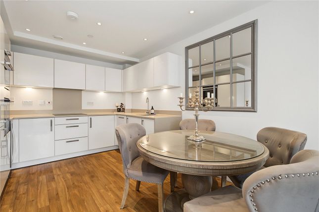 Flat 127, 9, Queensland Road, London photo 3