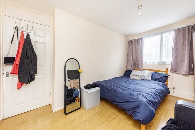 Semi-detached house for sale in Accacia Road, Wood Green, London