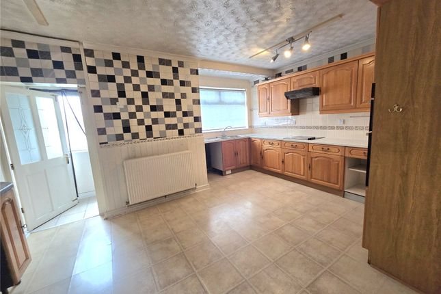 87, Sadler Road, Coventry photo 3