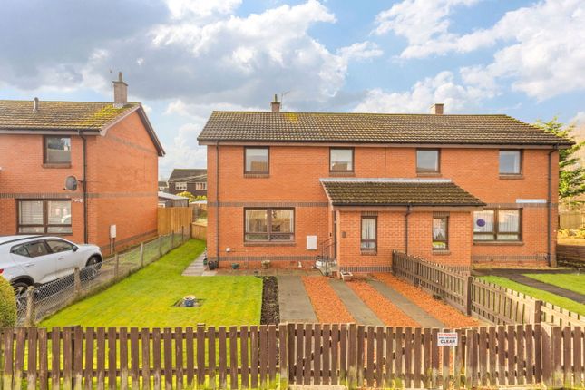 3-bed semi-detached on 4, Langton Avenue, East Calder, £205,000