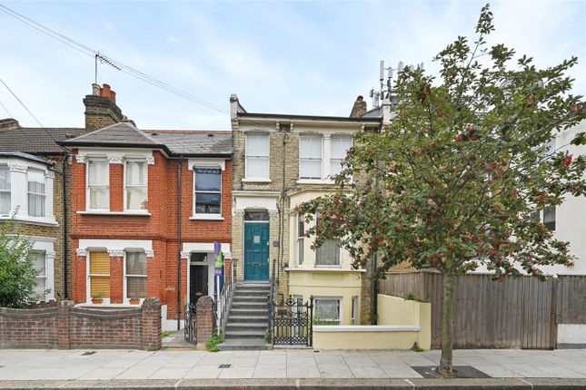 Thumbnail Flat for sale in Davisville Road, Shepherd's Bush, London