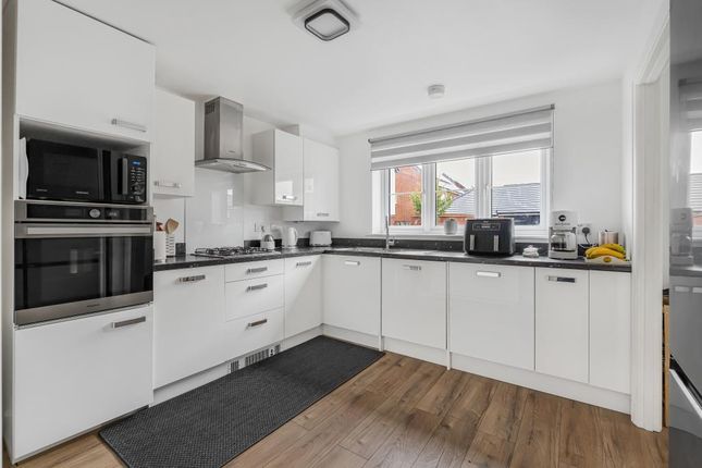 49, Wesley Way, Witchford photo 2
