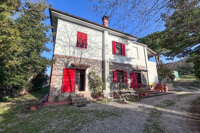 Thumbnail Detached house for sale in Via Della Rimembranza, San Vincenzo, Livorno, Tuscany, Italy
