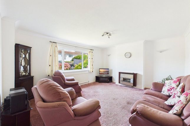 20, Minster Avenue, Cornwall photo 3