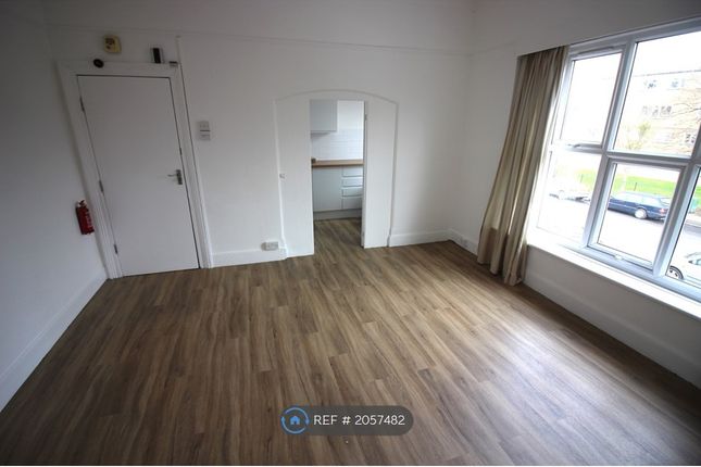 Thumbnail Room to rent in Burnt Ash Hill, London