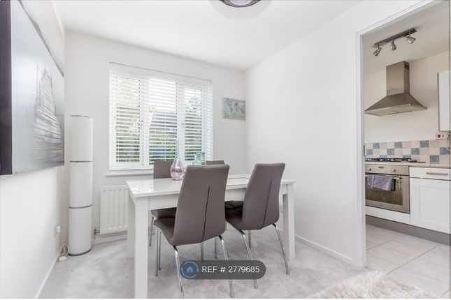 Foxglove Road, St Peters, Worcester photo 5