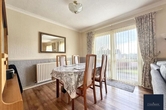 11 Investiture Place, Porth photo 5