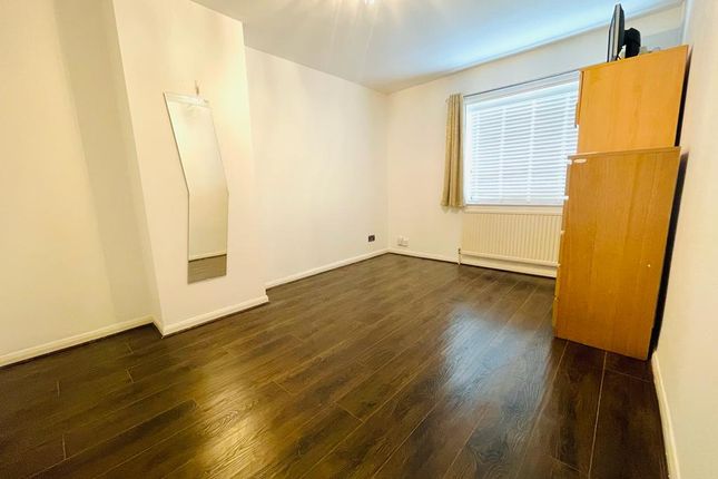 40 Clinton Avenue, MANCHESTER photo 4