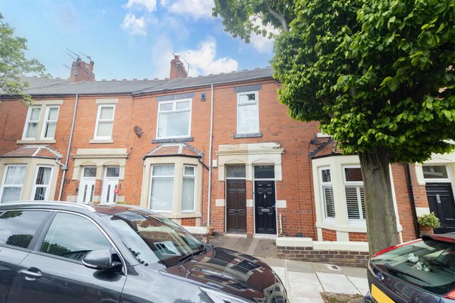 Thumbnail Flat for sale in Park Crescent East, North Shields