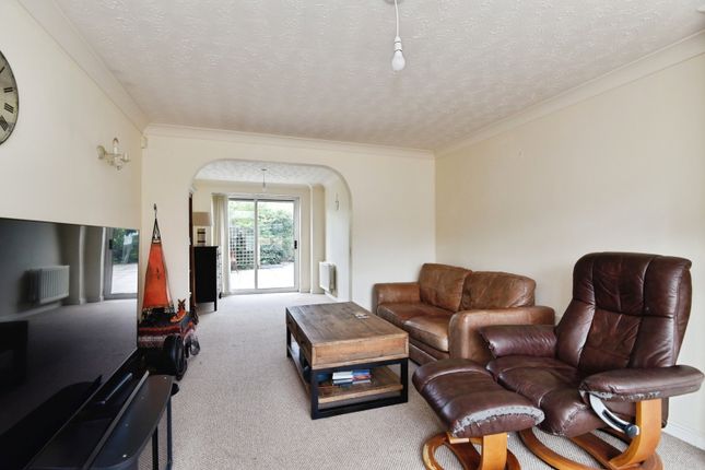 40, Humbert Road, Staffordshire photo 2