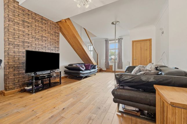 6, Rose Place, Accrington photo 3