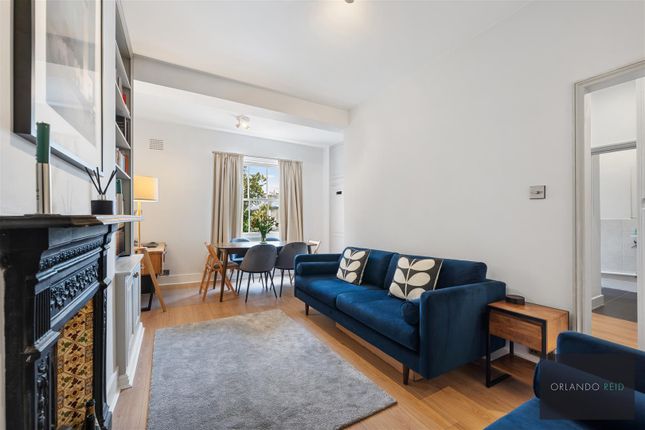 Flat for sale in Larkhall Rise, London