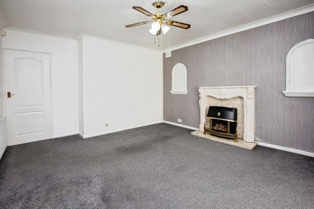 74a, Birchwood Lane, Alfreton photo 2