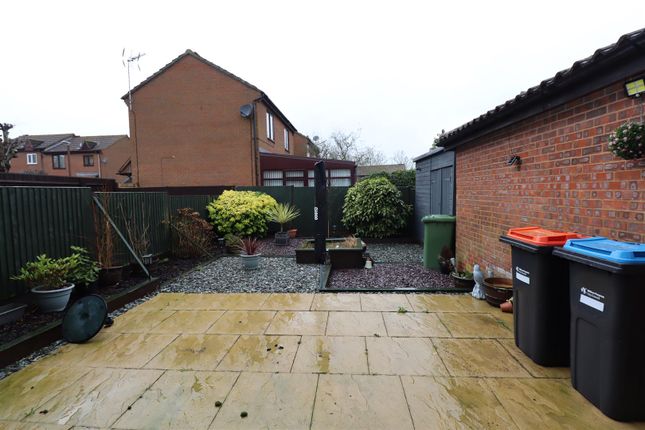 59, Kirtlington, Milton Keynes photo 2