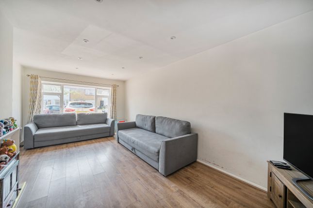 7, Southfield, Barnet photo 2