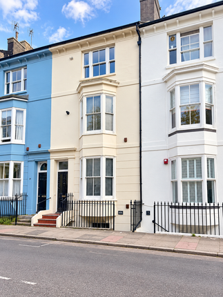 2-bed flat on 10, Flat 4, College Road, Brighton, £240,000