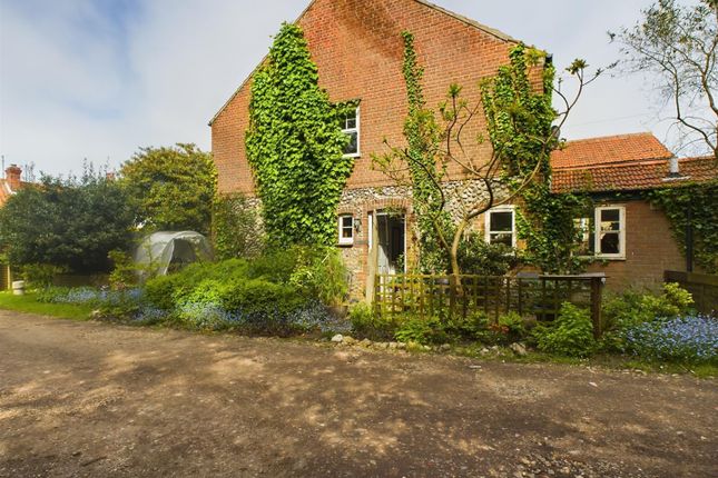 Cottage for sale in The Hurn, West Runton, Cromer