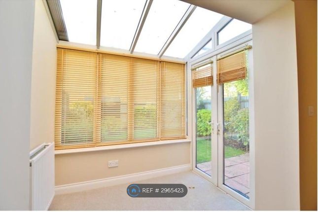 A Crofthill Road, Slough photo 5