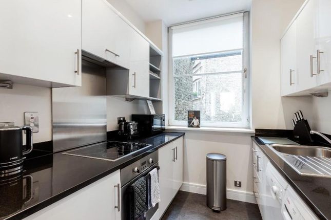 Flat 3, 120, Crawford Street, London photo 3
