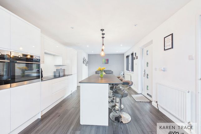 4-bed house on Chy An Gwyn, Old Roselyon Road, Par, £395,000