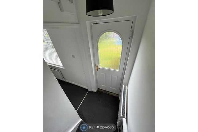 Burns Avenue North, Houghton Le Spring photo 4