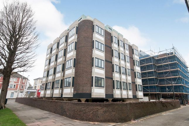 Thumbnail Flat to rent in Gildredge Road, Eastbourne
