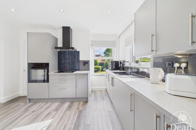 6, Wood Road, Coleford photo 3