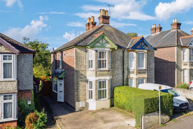 2-bed house on 30 Totteridge Avenue, High Wycombe, £410,000
