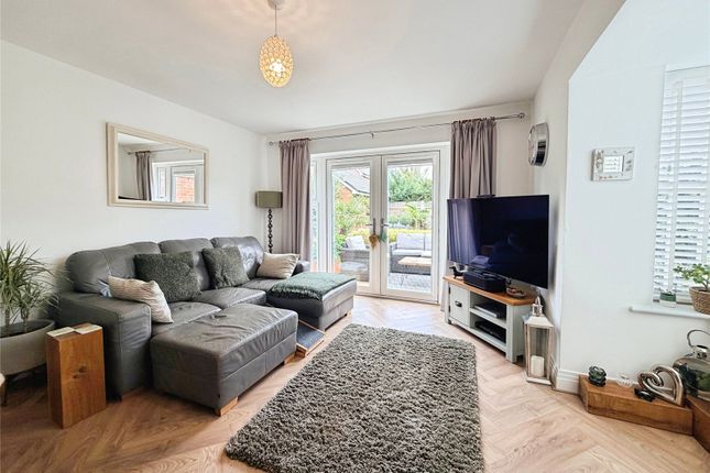 2, Verbena Drive, West Sussex photo 2