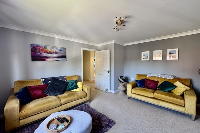 73 Wheathill Way, Milborne Port photo 4
