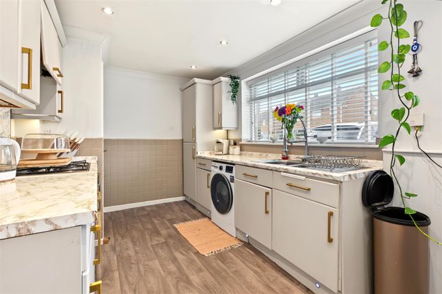 54, Bagnall Avenue, Nottingham photo 2