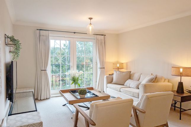 15, Arundel Court, Brookers Road, Billingshurst photo 3