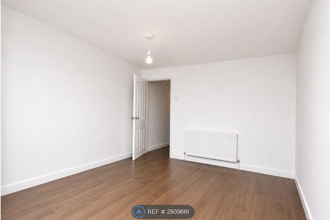 High St, Lazenby, Middlesbrough photo 3