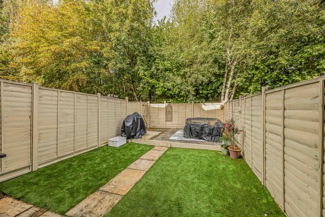 10, Letcombe Place, Waterlooville photo 4