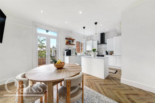 Hythe Road, Surrey photo 2