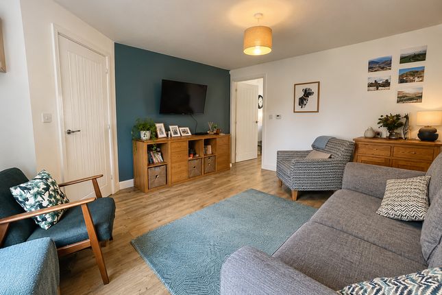 Falcon Drive, Didcot photo 3