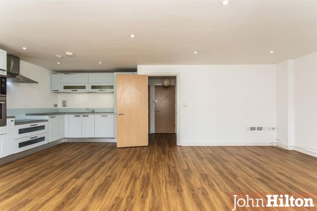 Flat 49, Avalon, West Street, Brighton photo 4
