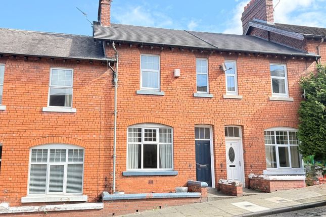 2-bed house on 10 South Western Terrace, Carlisle, £75,000