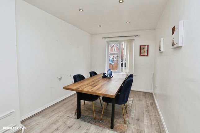 23, Shadowbrook Drive, Liverpool photo 4
