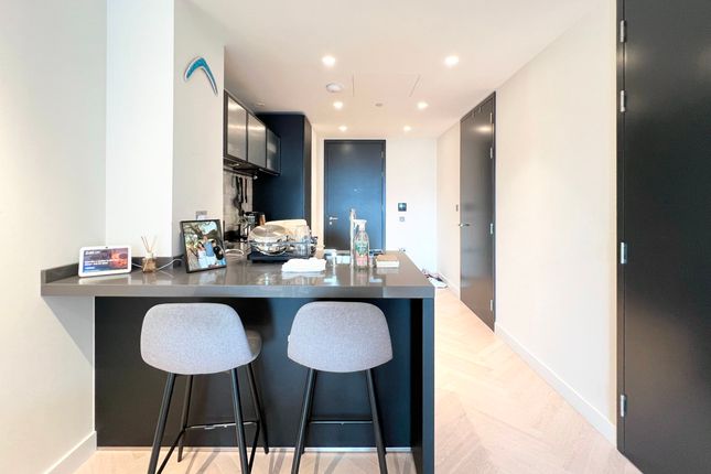 Apartment N1101, London photo 5