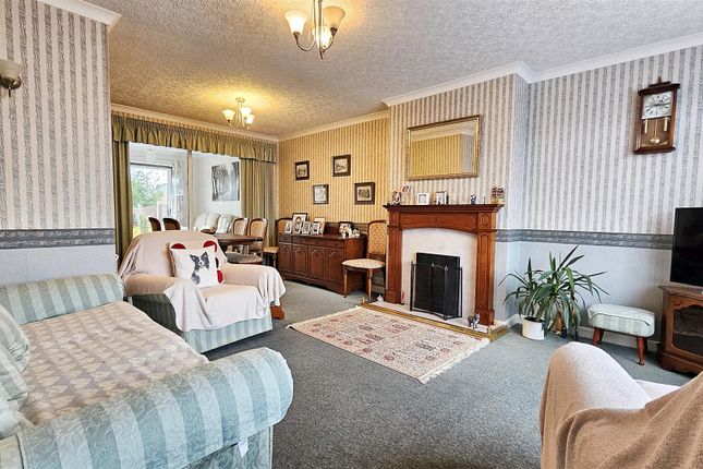 16, Primrose Hill, Leicester photo 3