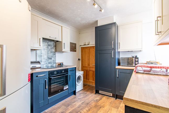4 Tremeddan Terrace, Liskeard photo 4