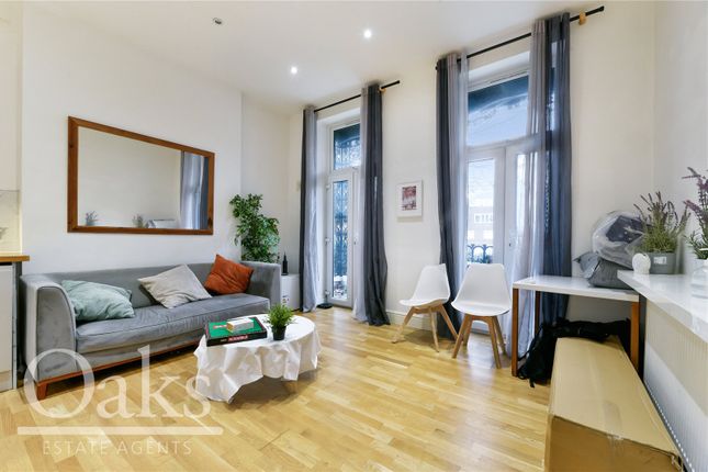 Flat 2, 4, Christchurch Road, London photo 4