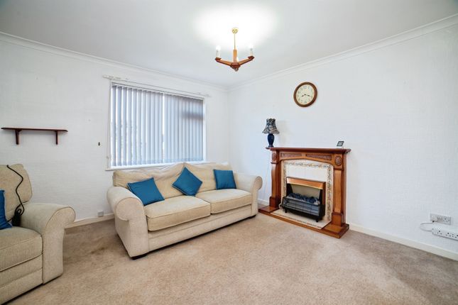 1, Douglas Avenue, Heanor photo 4